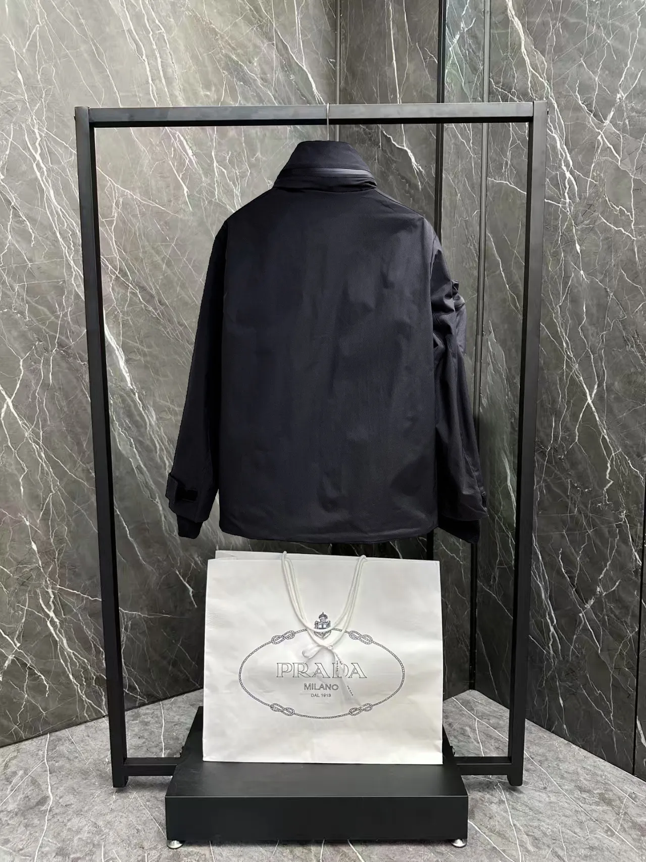 Same Style， ， 2026 New Arrival ，Original Premium Breathable ， ， ， Quality。 ， Sizes：M～3XL，